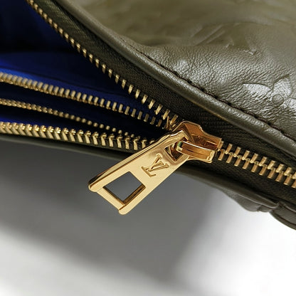 LOUIS VUITTON COUSSIN Medium Light Green Calfskin Embossed Monogram Shoulder Bag with Removable Strap-(SKU)-970968611