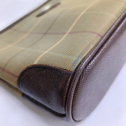 BURBERRY Light Green Canvas Clutch Golden hardware-(SKU)-959769066
