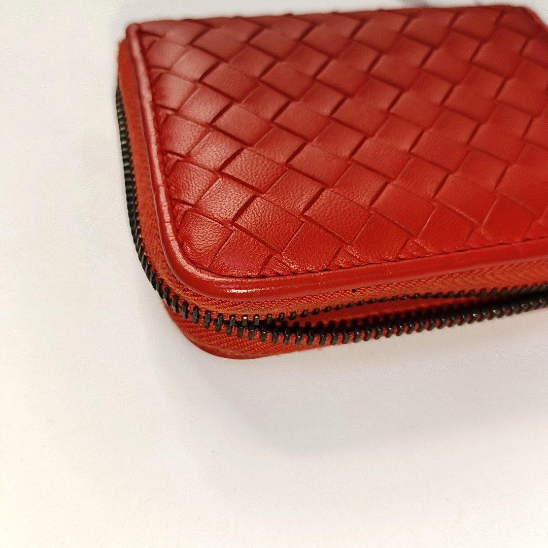 BOTTEGA VENETA Red Cowhide Woven Wallet Black hardware-(SKU)-957131888