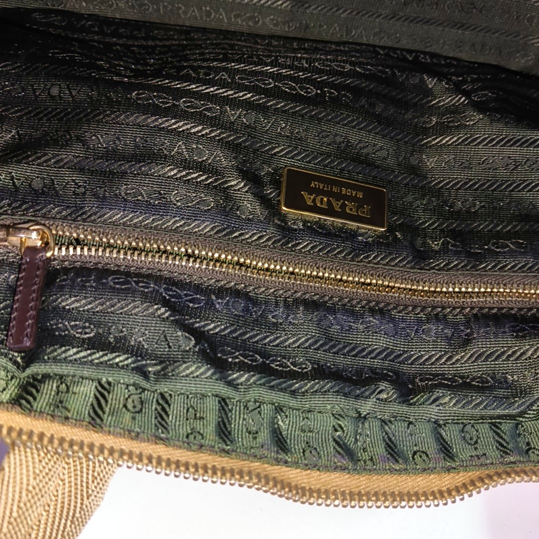 PRADA Tote bag Khaki Leather Logo Handbag Golden hardware-(SKU)-937766784