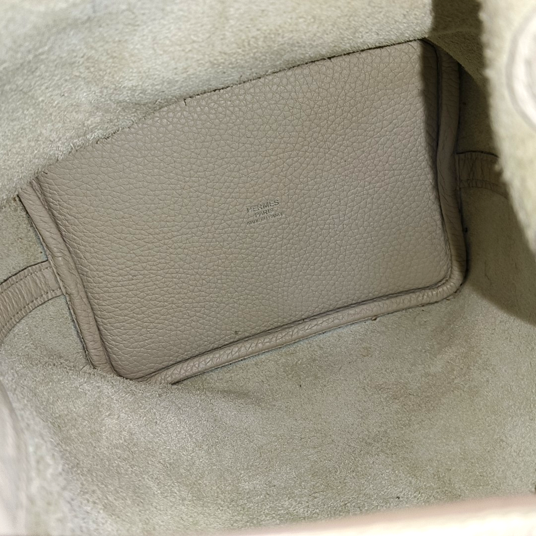HERMÈS Picotin Lock 18 Glacier White Clemence Leather Market Basket Tote Bag with Silver Hardware U-(SKU)-955853824