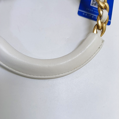 CHANEL IN THE LOOP small size white lamb skin quilted shoulder bag, crossbody bag, handbag with gold hardware and 29 chain links-(SKU)-960511606