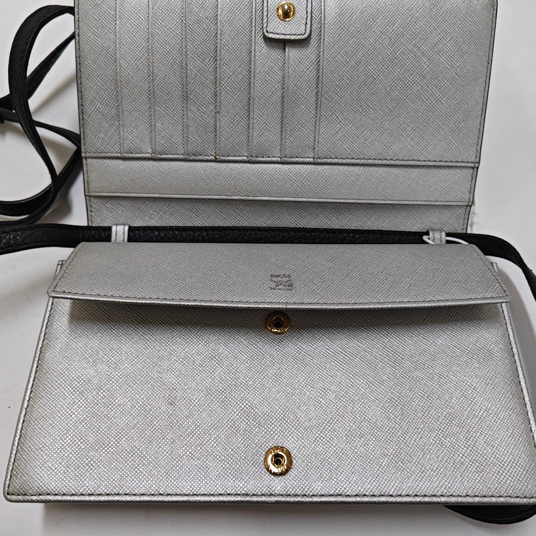 MCM Black coated canvas old flower printed crossbody bag, single shoulder bag Golden hardware Removable shoulder strap-(SKU)-951869892