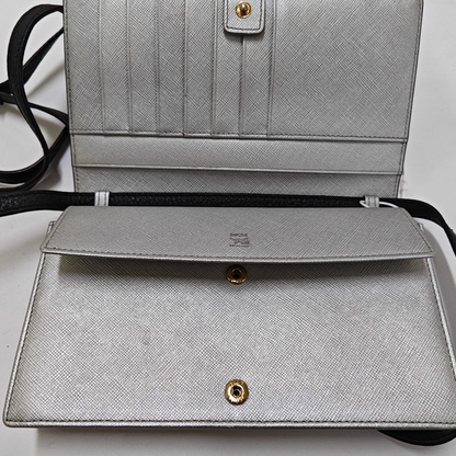 MCM Black coated canvas old flower printed crossbody bag, single shoulder bag Golden hardware Removable shoulder strap-(SKU)-951869892