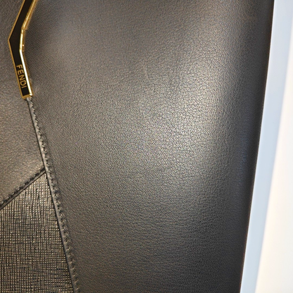 FENDI 2 Jours Black Cowhide Clutch Golden hardware-(SKU)-938664710