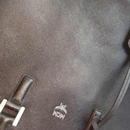 MCM Black Leather Single Shoulder Bag Handbag Crossbody Silver Hardware Removable shoulder strap-(SKU)-935548378