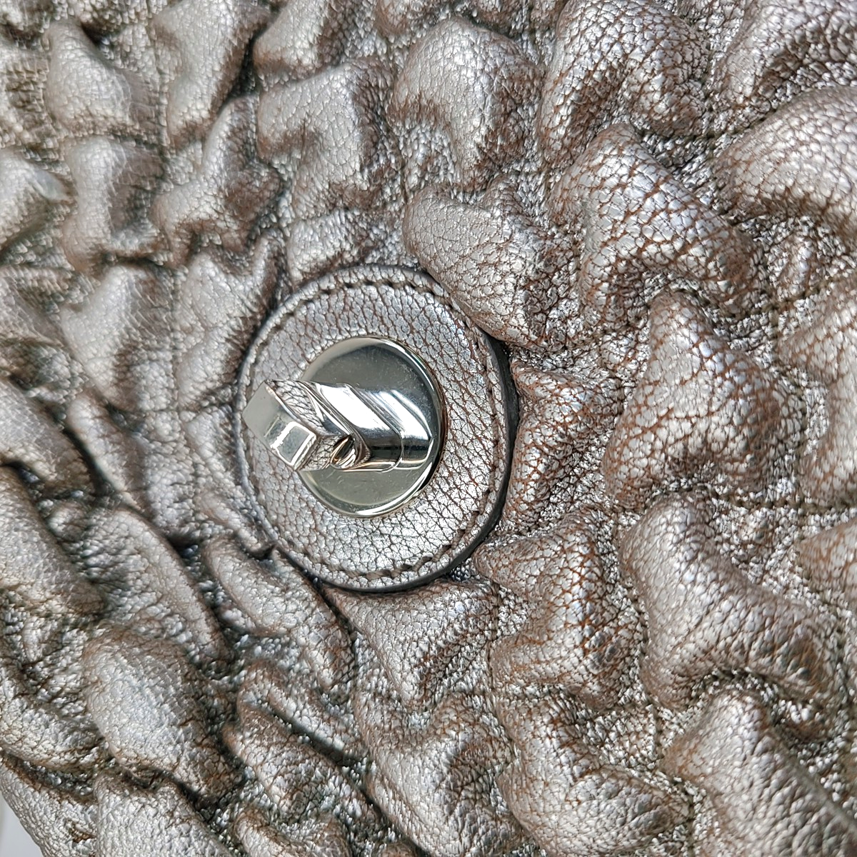 Alexander McQUEEN Silver Leather Quilted Single Shoulder Bag Tote Bag Silver Hardware-(SKU)-14444557