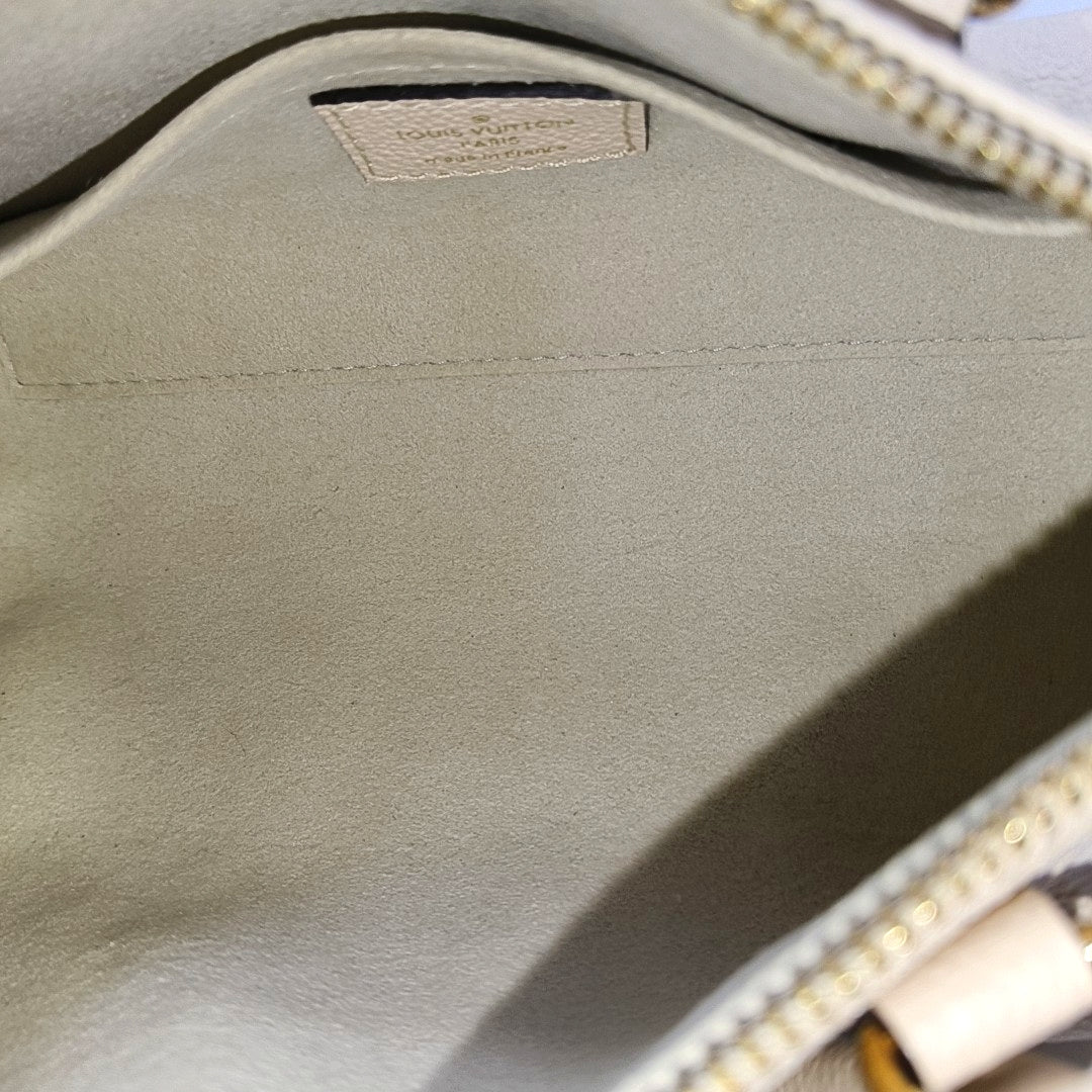 LOUIS VUITTON PAPILLON BB Beige Calfskin Monogram Papillon Single Shoulder Bag Handbag Sling Bag Gold Hardware Removable Strap-(SKU)-968328676