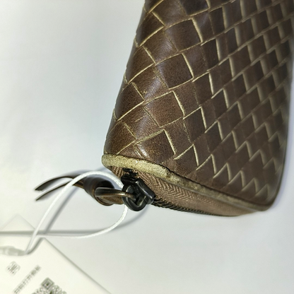 BOTTEGA VENETA Dark Brown Cowhide Woven Wallet Black hardware-(SKU)-939008283