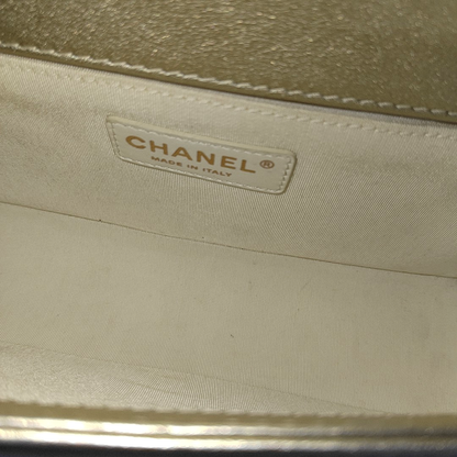 CHANEL BOY CHANEL Medium Size Champagne Calfskin Quilted Crossbody Bag Shoulder Bag Golden Hardware 20 Opening Removable Strap-(SKU)-956086574
