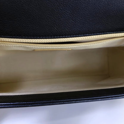CHANEL LABEL CLICK Black Calfskin Shoulder Bag Golden Hardware 23 Clasp-(SKU)-969413962