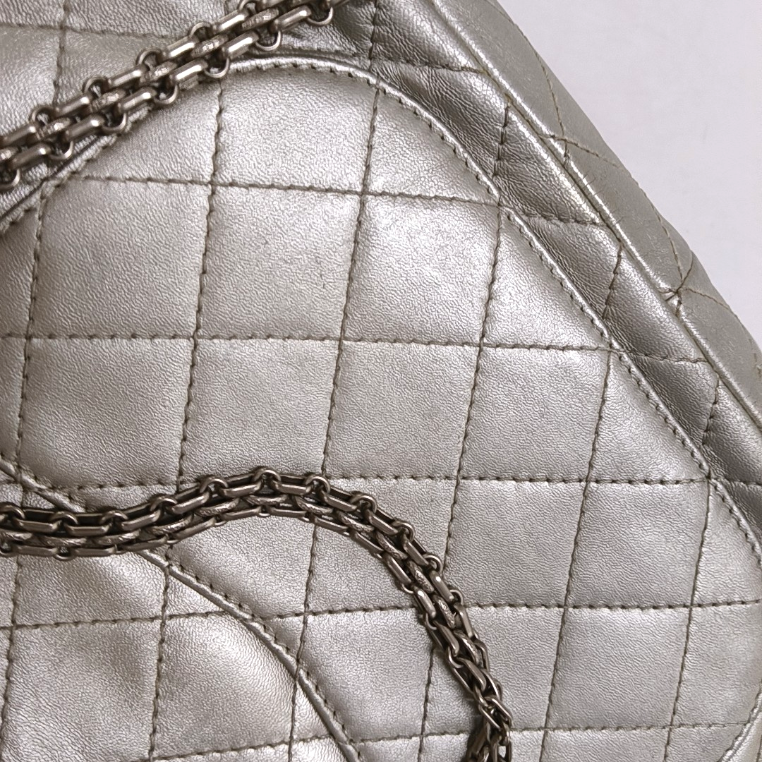 CHANEL 2.55 Silver Sheepskin Quilted Crossbody Shoulder Bag Silver Hardware 12 Flap-(SKU)-941216566