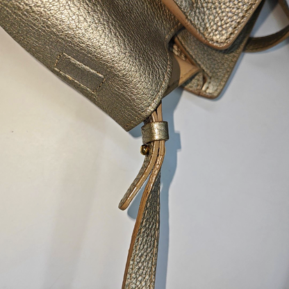FERRAGAMO Amy Grey Leather Embossed Shoulder Bag Handbag Crossbody Golden hardware Removable shoulder strap-(SKU)-938858716