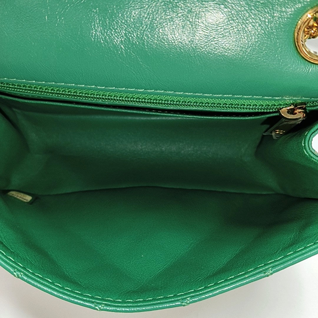 CHANEL 2.55 Mini Green Leather Quilted Chain Crossbody Shoulder Bag with Gold Hardware, 28 Clasps-(SKU)-971035161
