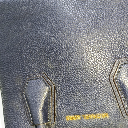 MICHAEL KORS Mercer Medium size Dark Blue Cowhide Embossed Single Shoulder Bag Handbag Crossbody Bag Golden hardware Removable shoulder strap-(SKU)-940019872
