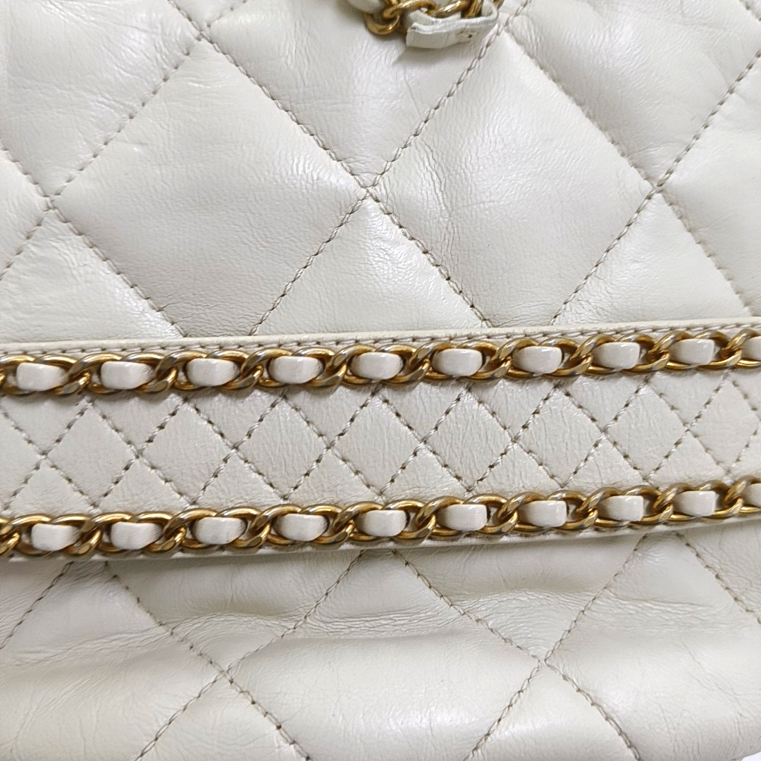 CHANEL DRAWSTRING Large White Lamb Leather Quilted Shoulder Bag with Removable Strap-(SKU)-963594078