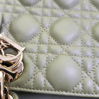 DIOR Lady Dior Small Green Lamb Skin Quilted Cannage Four-Gusset Shoulder Bag with Golden Hardware and Detachable Strap-(SKU)-968039587