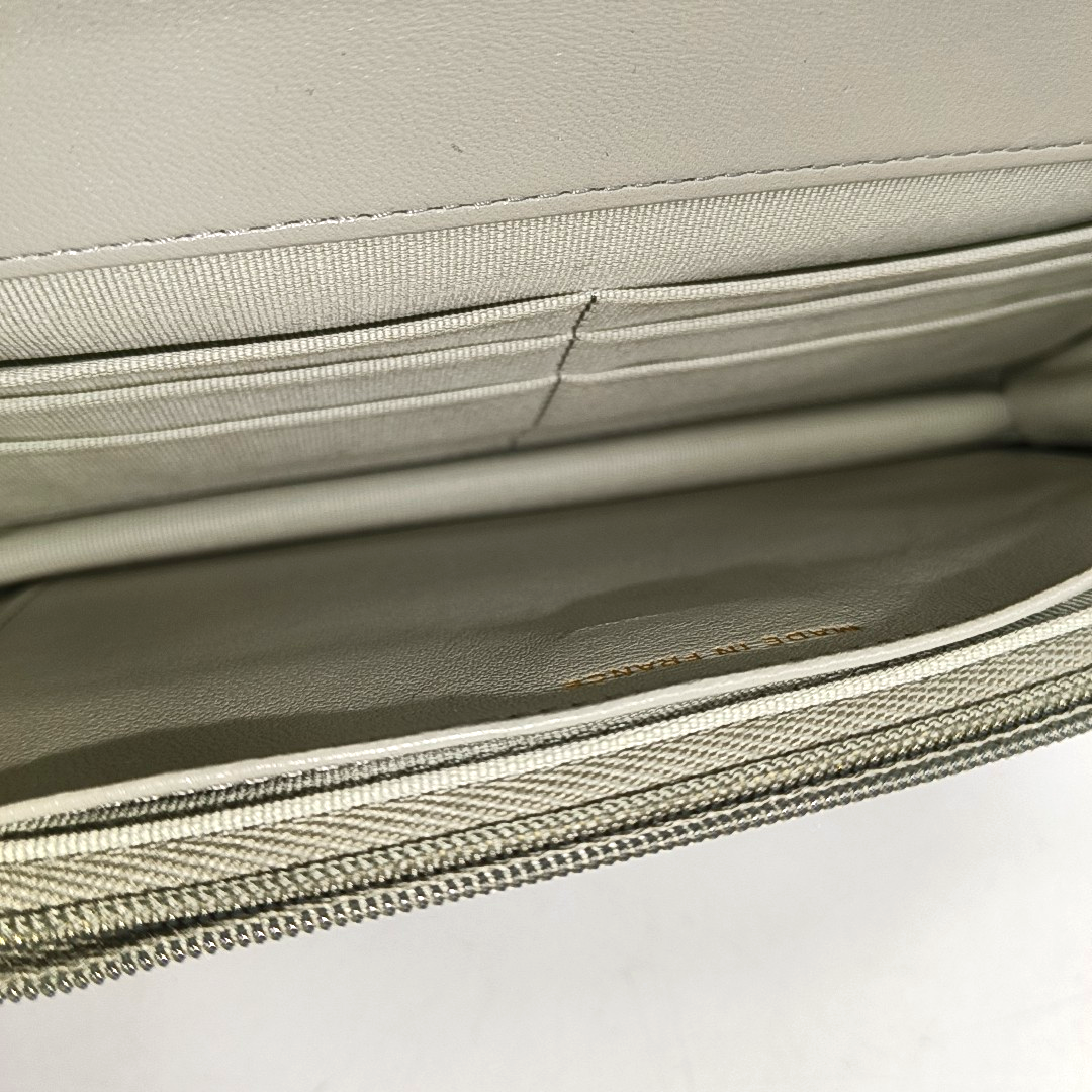 CHANEL WOC Grey Lamb Skin Quilted Crossbody Bag Single Shoulder Bag Golden Hardware-(SKU)-950142341