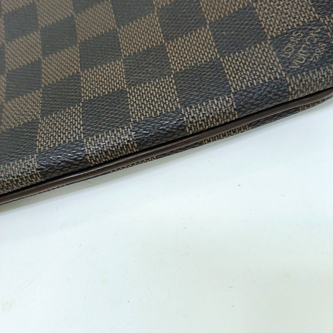 LOUIS VUITTON Brown Coated Canvas Checkered Single Shoulder Bag Crossbody Golden hardware-(SKU)-928779236