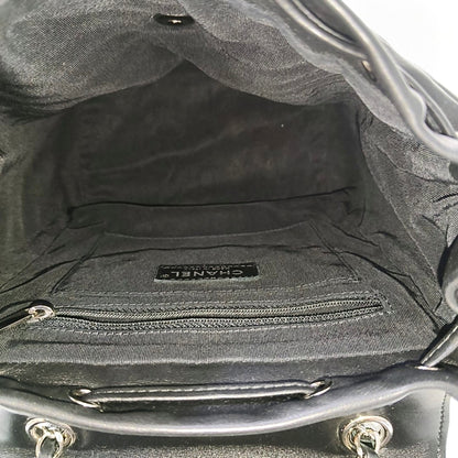 CHANEL URBAN SPIRIT Small Black Calfskin V-Shape Backpack with Silver Hardware, 22 compartments-(SKU)-967953802