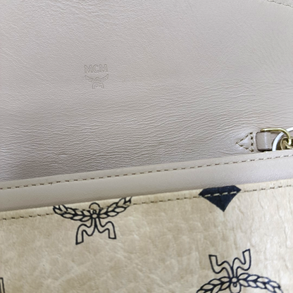 MCM PATRICIA Large size Khaki coated canvas monogram laurel buckle shoulder bag/handbag Golden hardware Removable shoulder strap-(SKU)-951984447