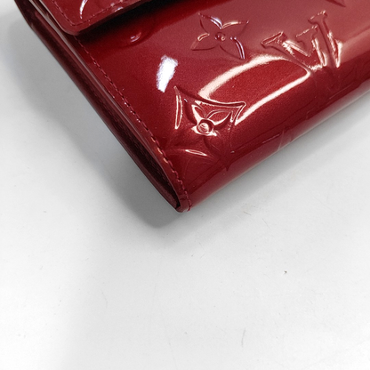LOUIS VUITTON PORTE MONNAIE Red patent leather embossed wallet Golden hardware-(SKU)-954356366