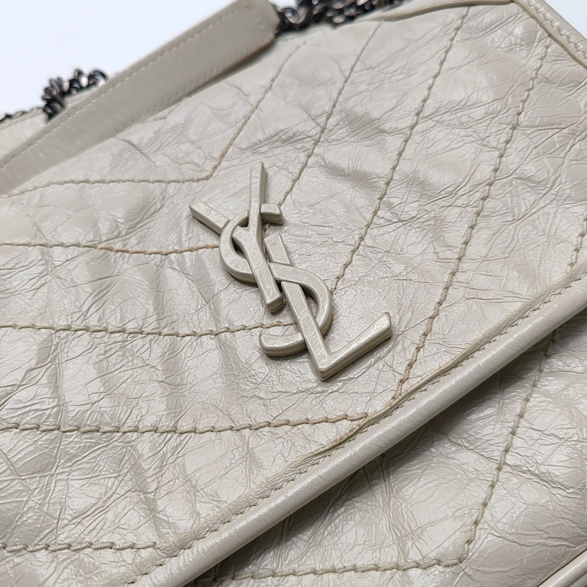 YSL NIKI Small White Calfskin Quilted V-Stripe Shoulder Bag and Crossbody with White Rhodium-Plated Hardware-(SKU)-953133079