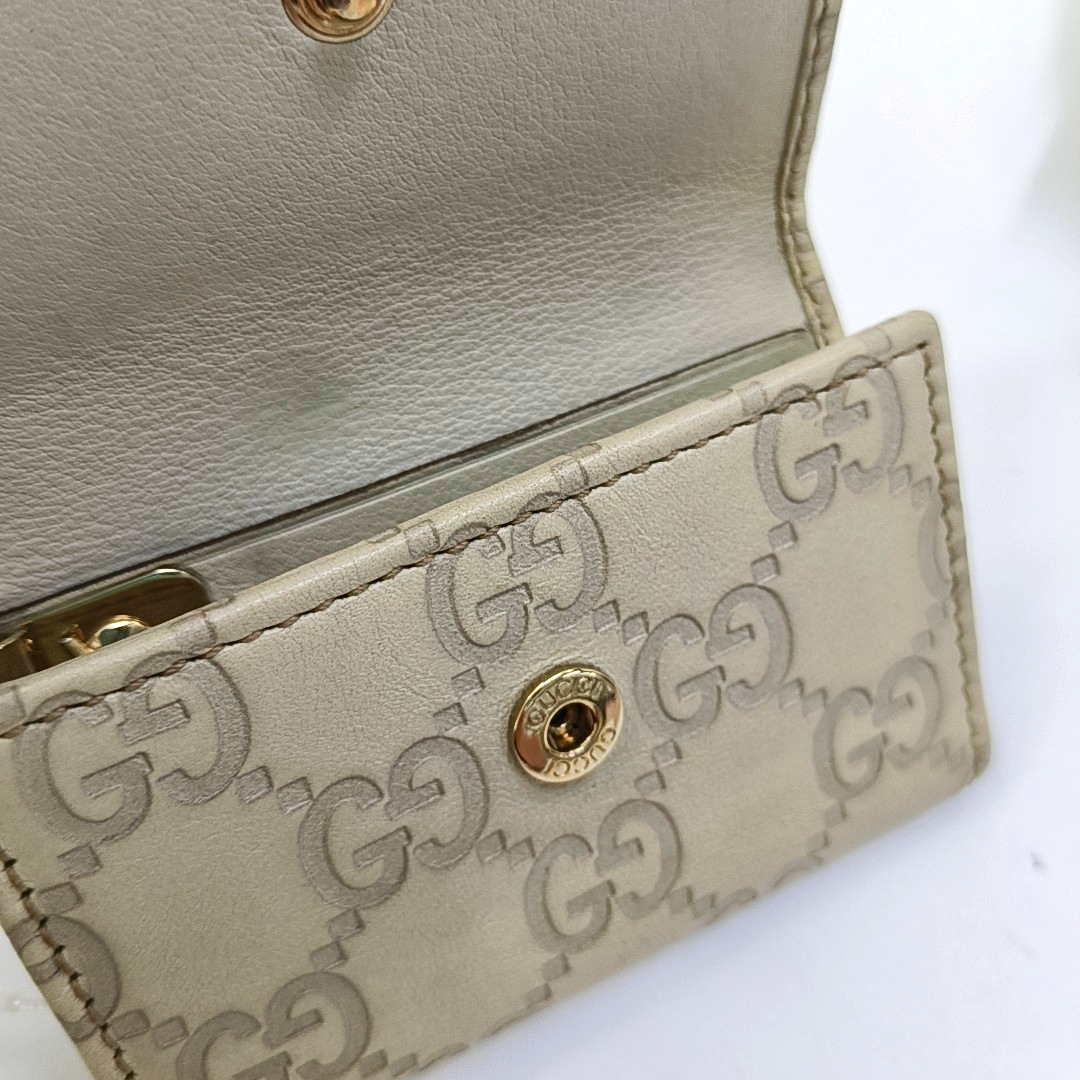 GUCCI White Leather Monogrammed Key Case Golden hardware-(SKU)-956774135