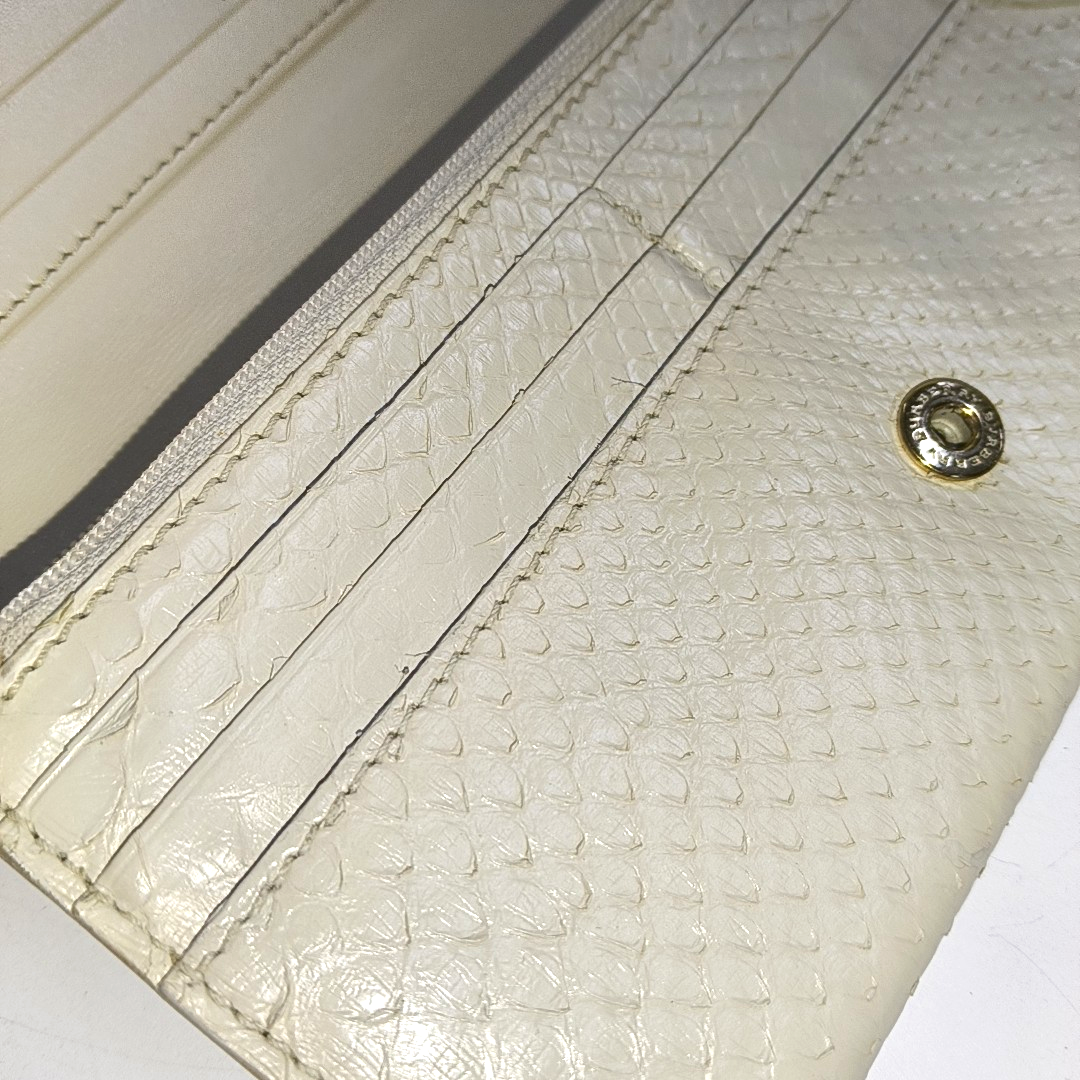 BURBERRY White snake skin wallet Golden hardware-(SKU)-935689724