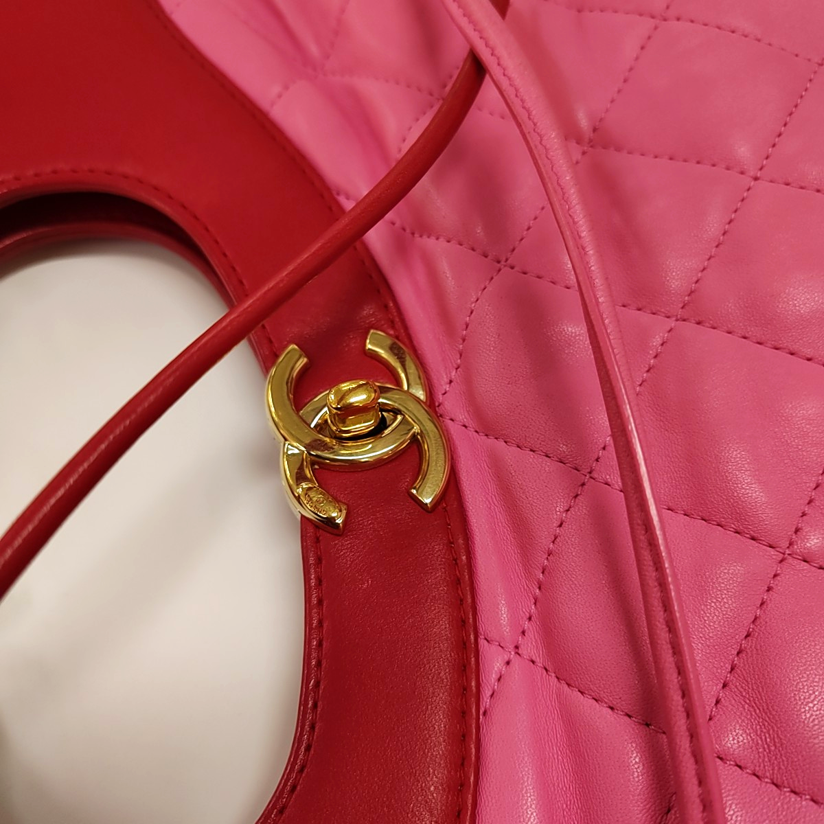 CHANEL CHANEL 31 Large Pink Lamb Leather Quilted Single Shoulder Bag Crossbody Bag Handbag Golden Hardware-(SKU)-958758432