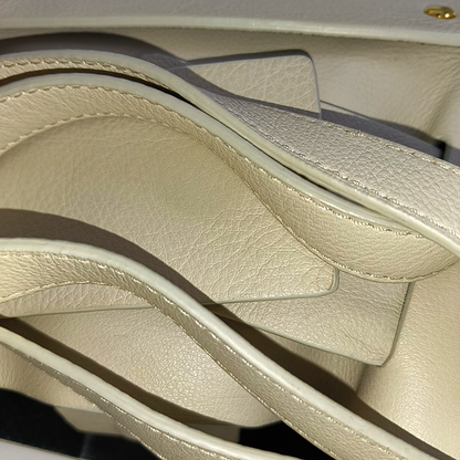 Yuzefi Beige Leather Single Shoulder Bag Golden hardware Removable shoulder strap-(SKU)-937551910