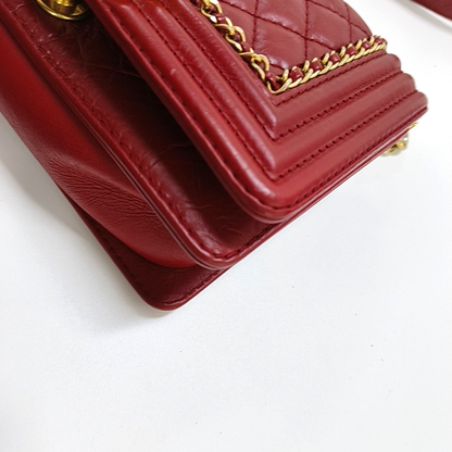 CHANEL BOY CHANEL Small Red Leather Quilted Shoulder Bag with Shoulder Strap and Handle, Gold Hardware, 23 Opening, Detachable Strap-(SKU)-955618123
