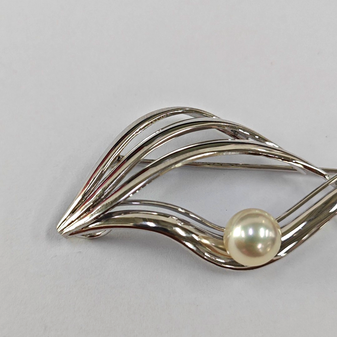 TASAKI 银色925银,珍珠胸针-(SKU)-940541378