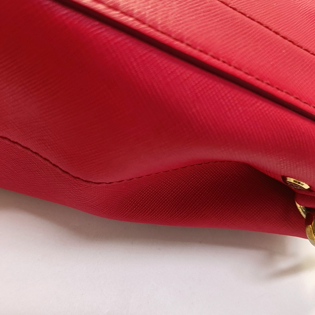 MCM NUOVO Hot Pink Leather Shoulder and Handbag Golden hardware Removable shoulder strap-(SKU)-943468994