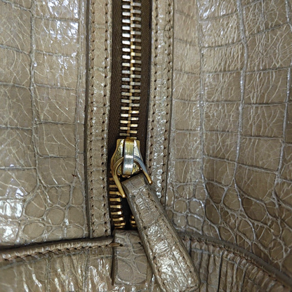 Miu Miu Tote bag Khaki Cowhide Crocodile Pattern Single Shoulder Bag Tote Bag Crossbody Golden hardware Removable shoulder strap-(SKU)-947097579
