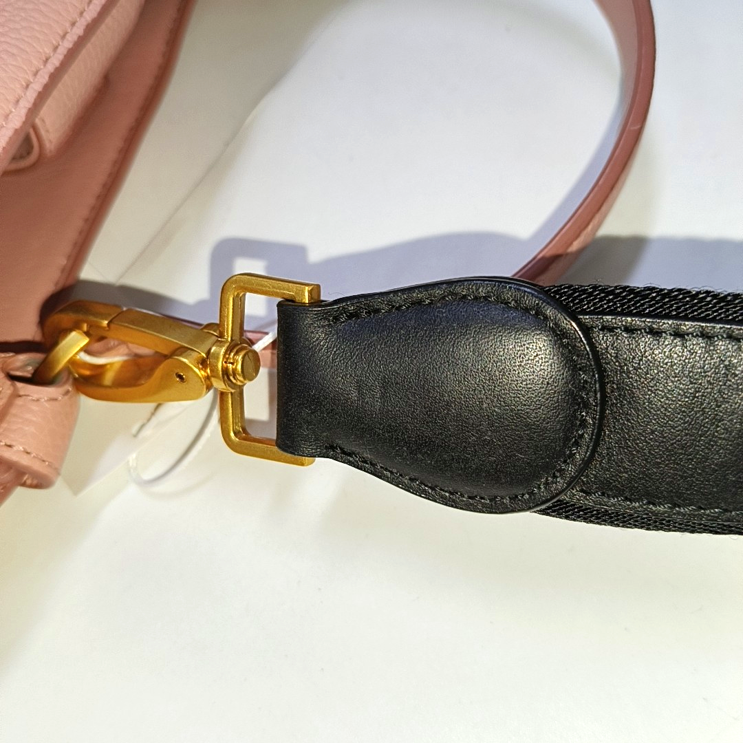 MCM Tote bag Pink Leather Studs Single Shoulder Bag Tote Bag Golden hardware Removable shoulder strap-(SKU)-944137906