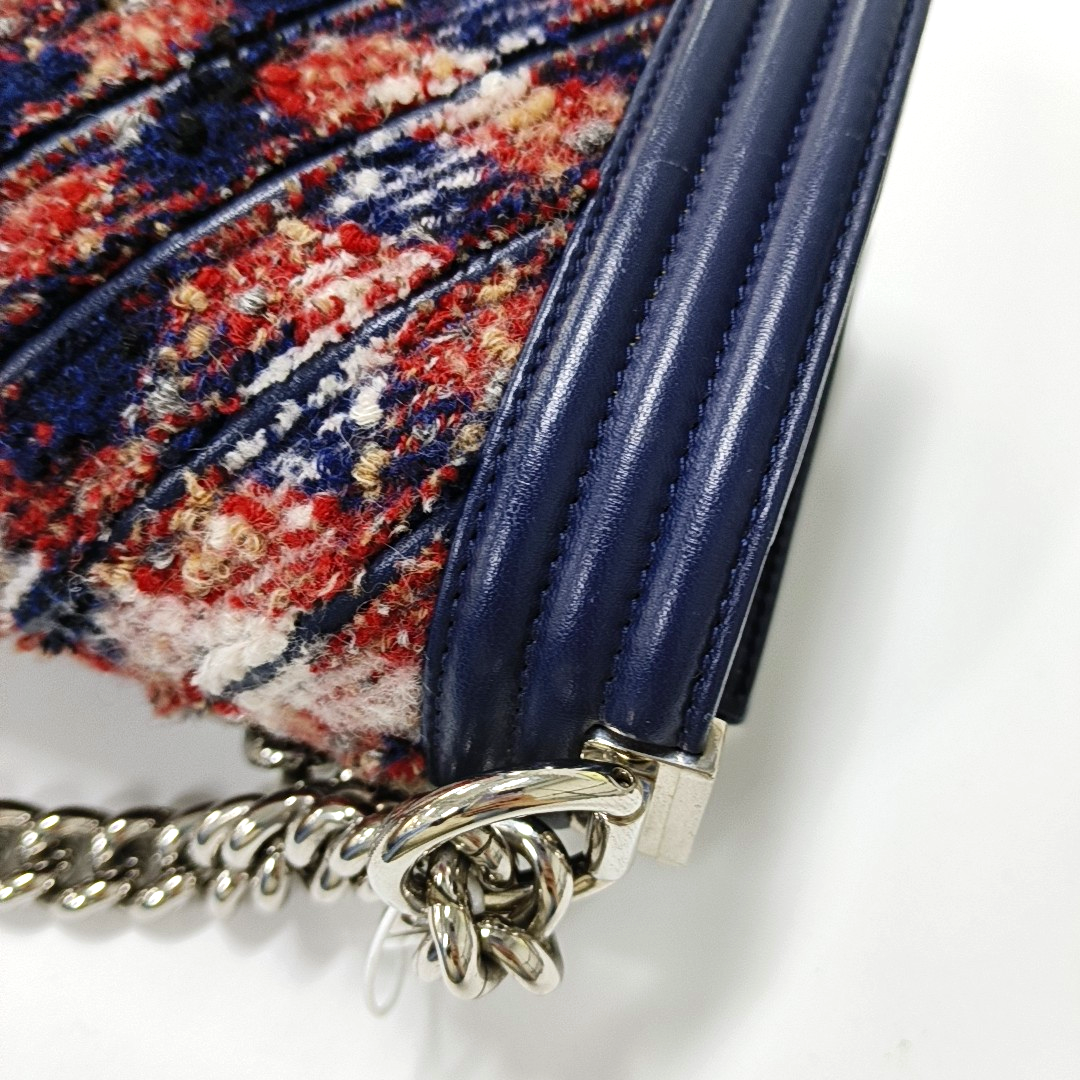 CHANEL BOY CHANEL Small Size Dark Blue Tweed Quilted V Pattern Crossbody Bag with Silver Hardware 24 Compartments Removable Shoulder Strap-(SKU)-946050754