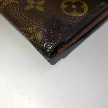 LOUIS VUITTON LUDLOW Brown coated canvas vintage wallet Golden hardware-(SKU)-938172821