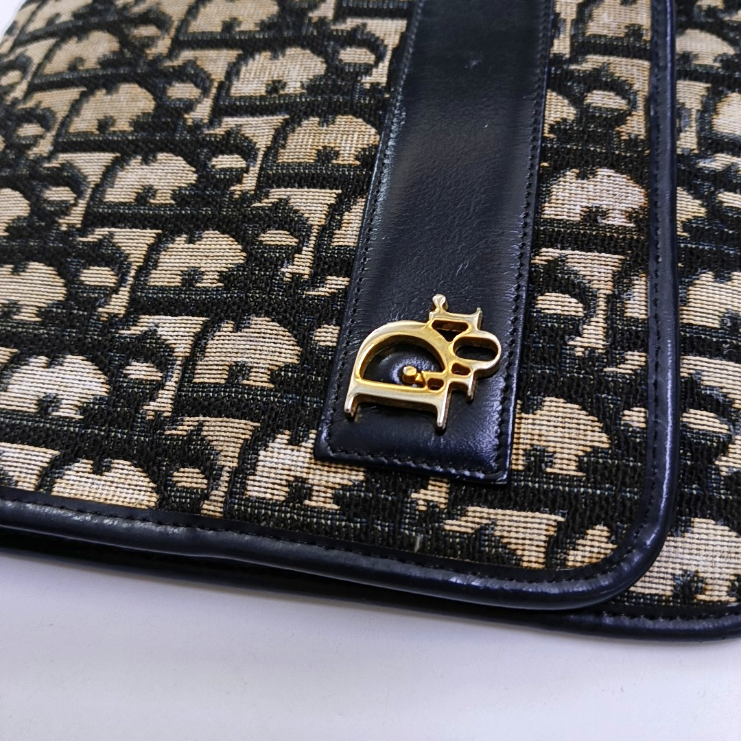 DIOR Brown Canvas Monogrammed Clutch Golden hardware-(SKU)-956712038