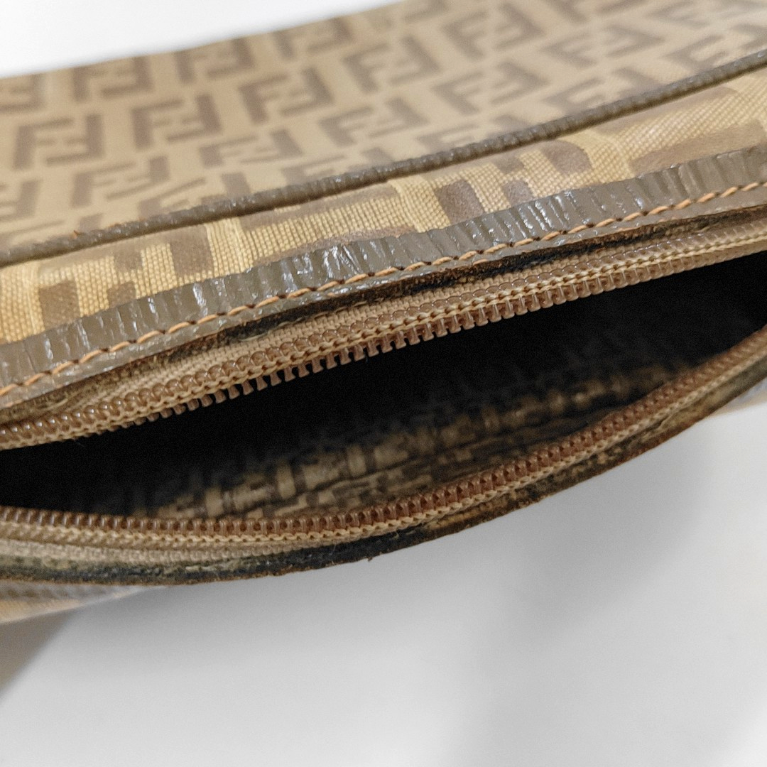 FENDI 棕色涂层帆布双F手拿包 Golden hardware-(SKU)-954837981