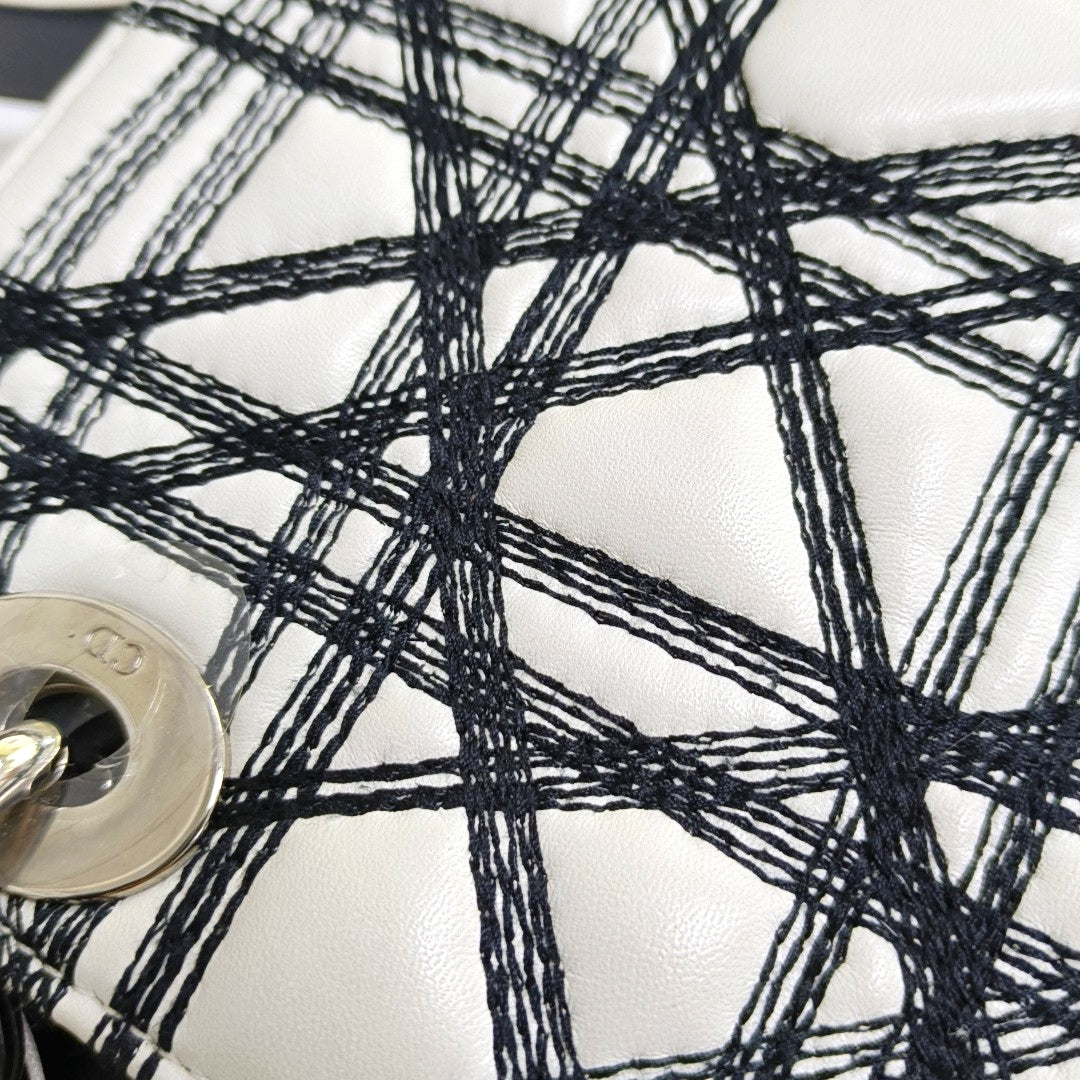 DIOR Lady Dior White Lamb Leather Printed Shoulder Bag Crossbody Bag Silver Hardware Removable Strap-(SKU)-969826731