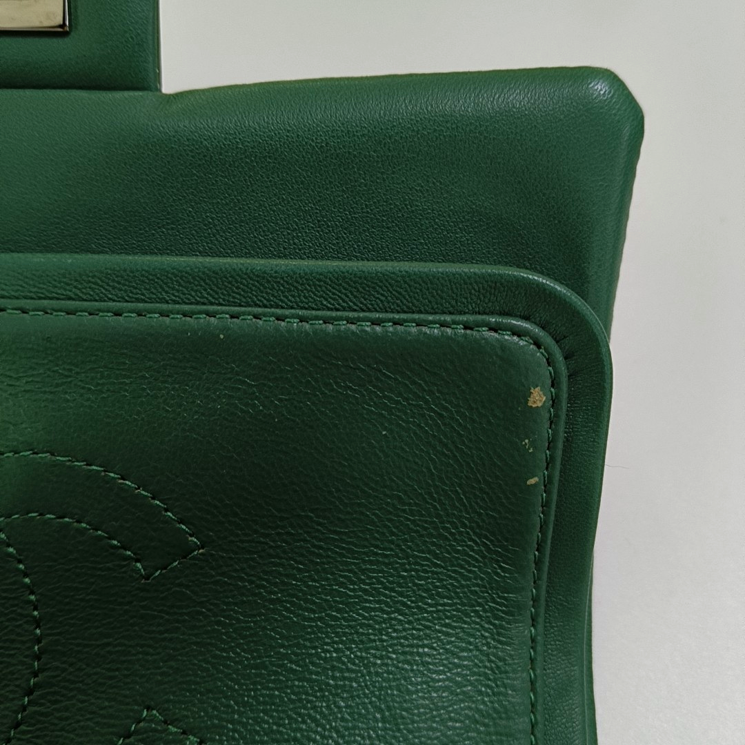 CHANEL 2.55 Small Green Patent Leather Quilted Chain Shoulder Bag with Silver Hardware, 14 Clasps-(SKU)-963604187