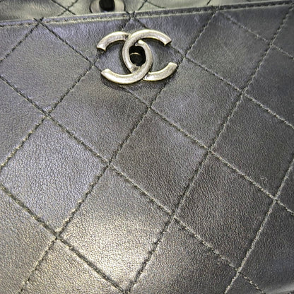 CHANEL LUXURY TOP Small Black Calfskin Quilted Shoulder Bag Tote Crossbody Bag Ruthenium Hardware 22K Clasp-(SKU)-965599174