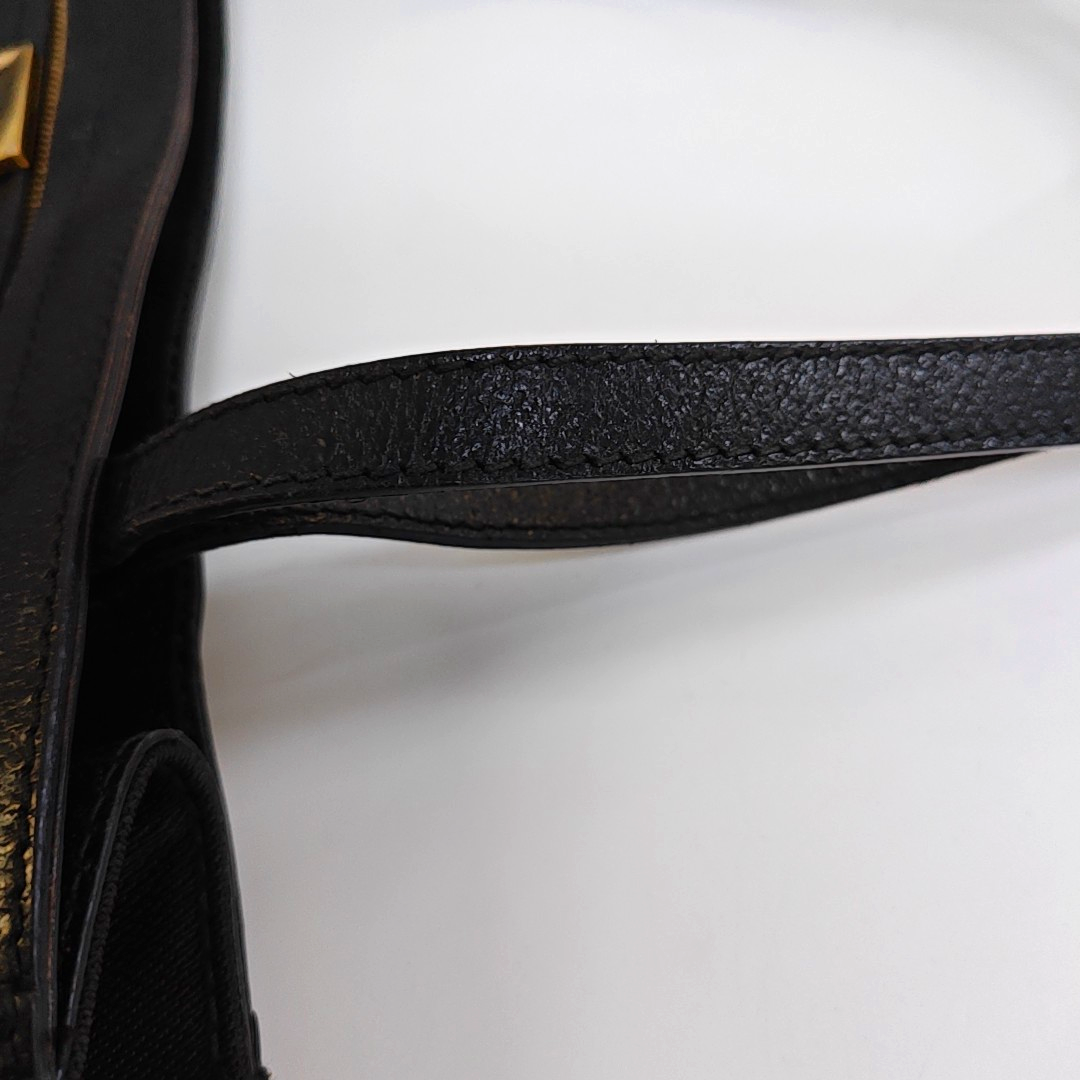 FERRAGAMO Tote bag Black Fabric Single Shoulder Bag Golden hardware-(SKU)-935409677