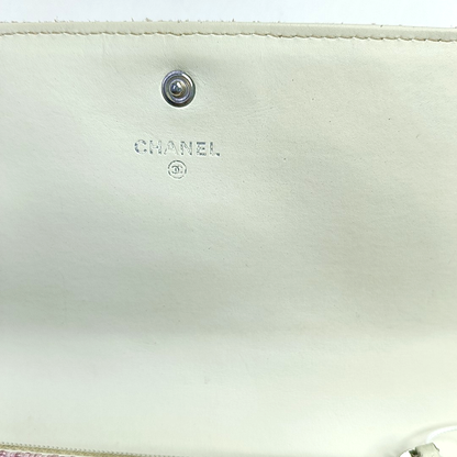 CHANEL DEAUVILLE Pink fabric wallet Silver Hardware 18nan-(SKU)-953641586