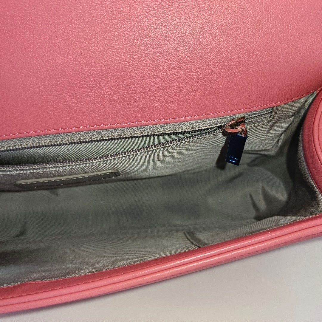 CHANEL BOY CHANEL Medium Pink Calfskin Quilted V Crossbody Bag Shoulder Bag Silver Hardware 22 Opening Removable Strap-(SKU)-968899749