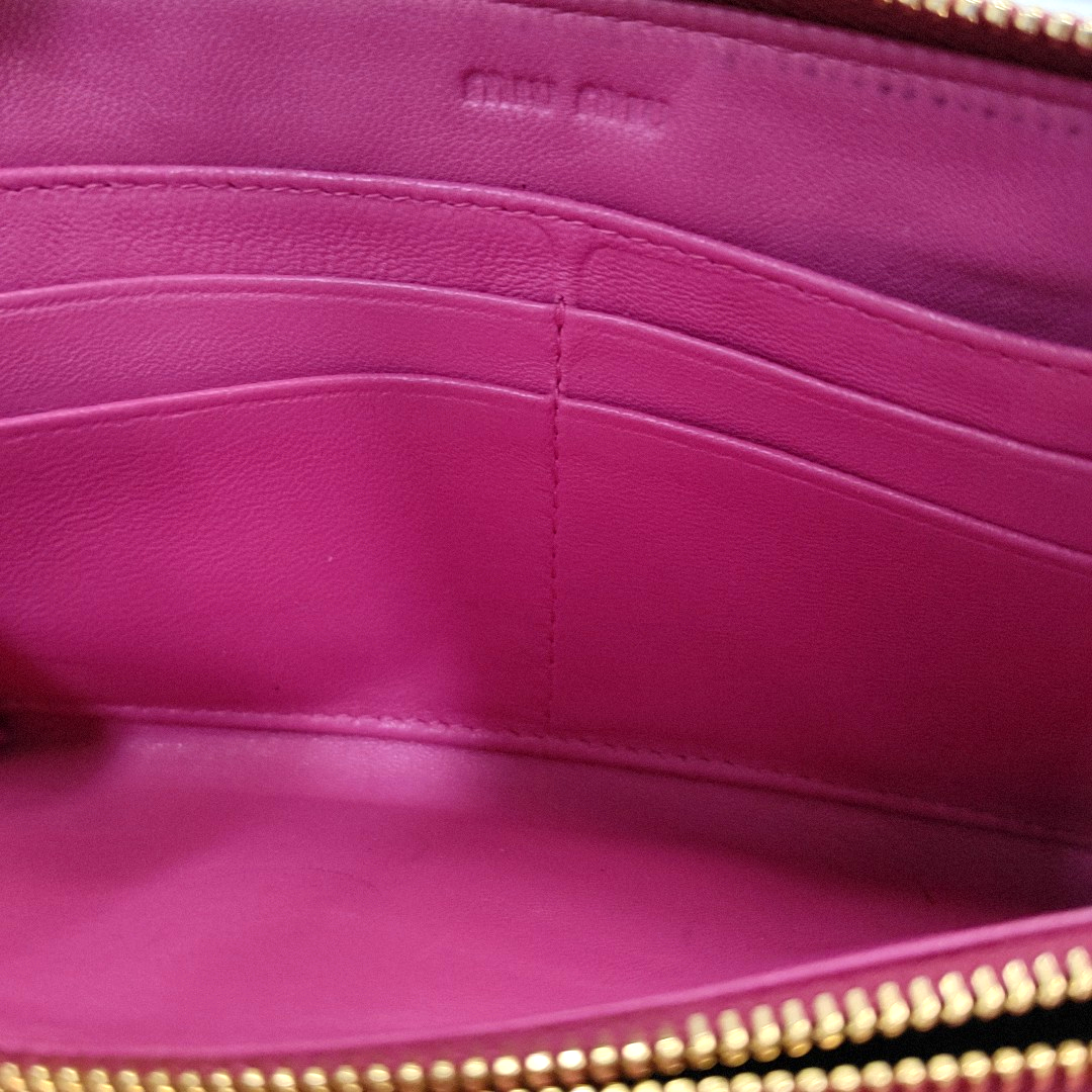 Miu Miu Pink sheepskin quilted wallet Golden hardware-(SKU)-946701316