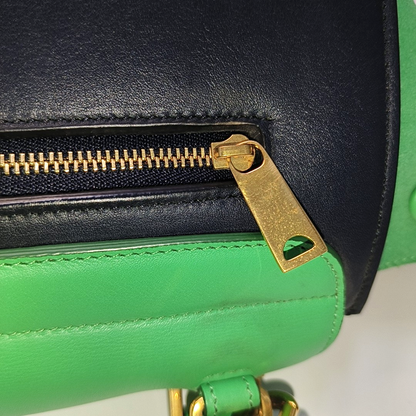 CELINE TRAPEZE Small size Green Cowhide Swing Bag Single Shoulder Bag, Crossbody Bag, Handbag Golden hardware Removable shoulder strap-(SKU)-946576410