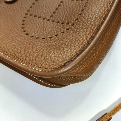 HERMÈS Evelyne TPM Gold Brown Clemence Leather Evelyne Shoulder Bag Crossbody Bag Silver Hardware Removable Strap U Complete Accessories-(SKU)-954343620