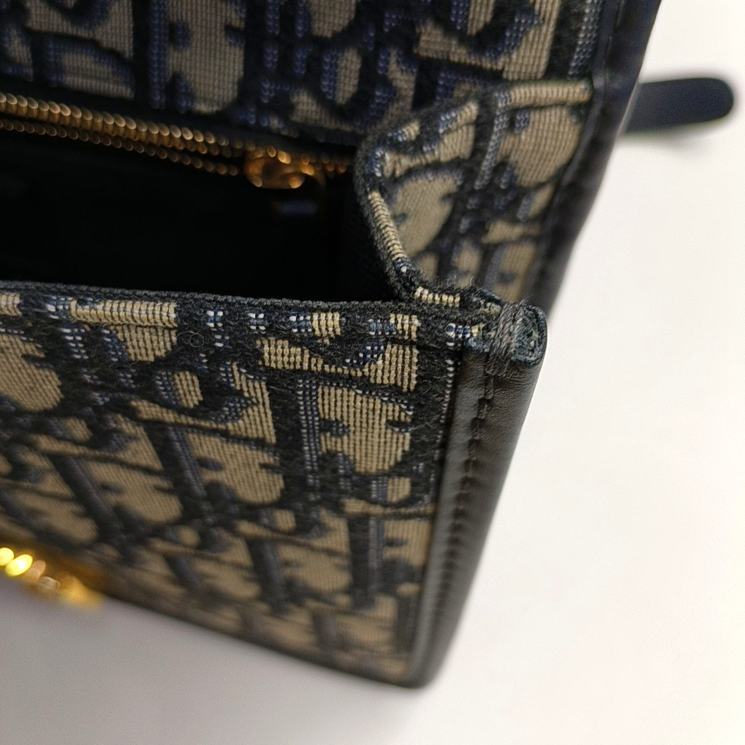 DIOR 30 Montaigne Blue Canvas Monogram Embossed Montaigne Bag Shoulder Bag with Detachable Strap-(SKU)-970899095